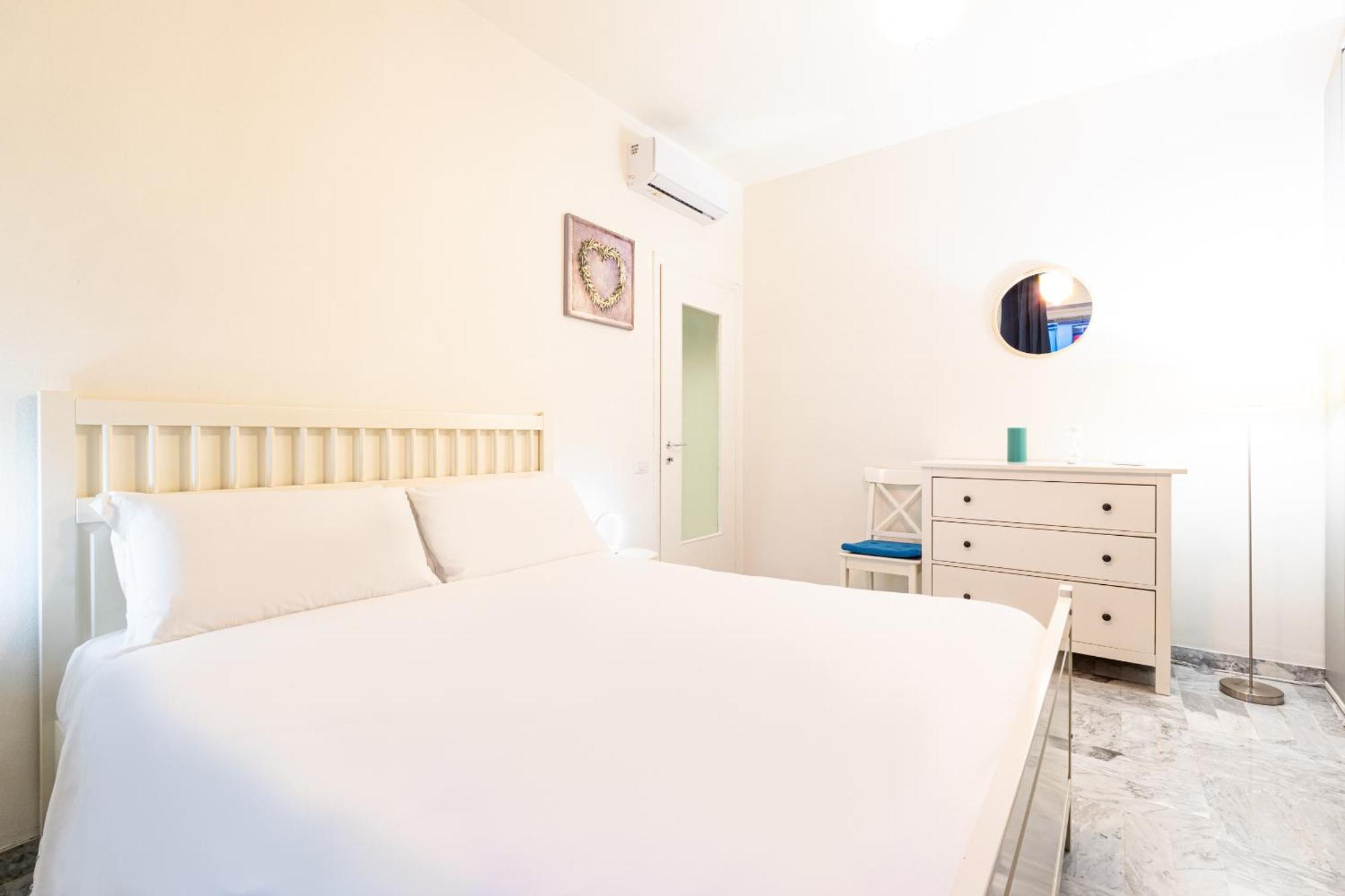 Piazza Gramsci Amazing Apartment With Balcony - Top Collection Milão Exterior foto