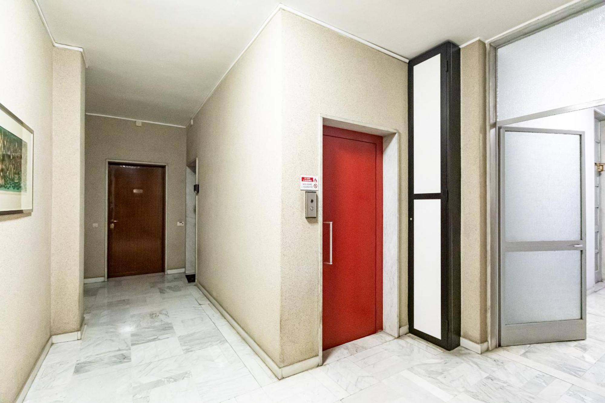 Piazza Gramsci Amazing Apartment With Balcony - Top Collection Milão Exterior foto